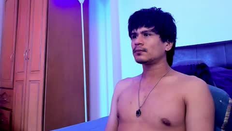 eiden_allenx1 online show from March 4, 12:44 pm