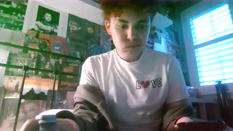 eighte3nyroldfag online show from March 18, 11:30 pm