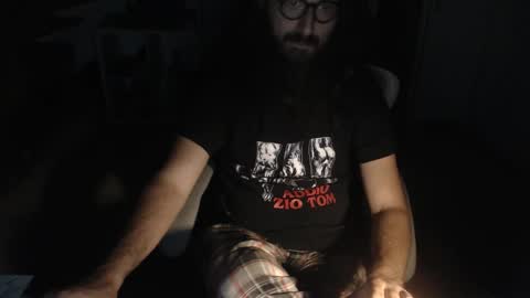 eighthundredeightyeight online show from May 27, 11:46 pm