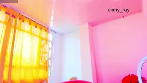 Eiimy ray  online show from January 24, 7:18 pm