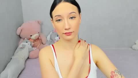 eileenmoores online show from February 10, 12:09 pm