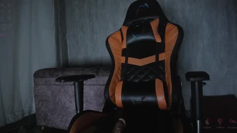 Snapshot of eiliyn_01 chatting on March 2, 6:51 pm Eilyn online show from March 2, 6:51 pm