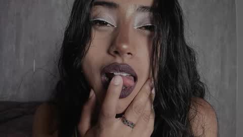 Snapshot of eiliyn_01 chatting on March 5, 2:36 am Eilyn online show from March 5, 2:36 am