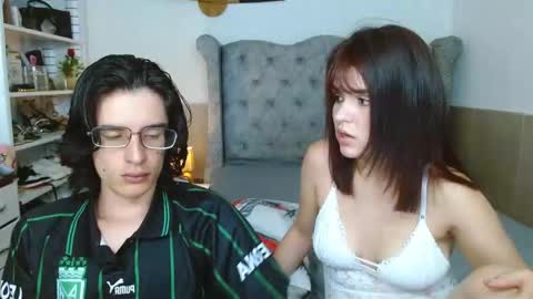 eimy_andres online show from March 14, 2:17 am