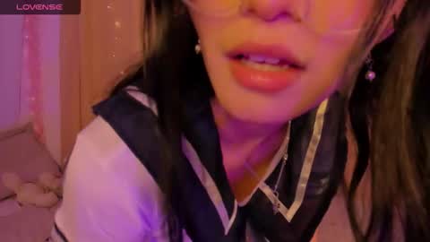 Snapshot of eimy_leny_ chatting on October 9, 2:31 am EIMY online show from October 9, 2:31 am