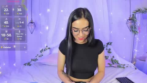 eimy_rosse18 online show from April 10, 2:22 pm