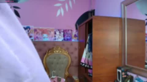 Snapshot of eimyflorian chatting on July 4, 12:11 pm Eimyflorian online show from July 4, 12:11 pm