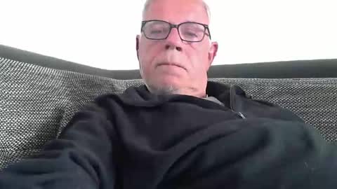 eisbaer1957 online show from April 26, 8:56 am