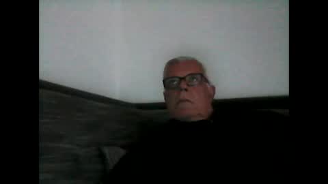 eisbaer1957 online show from May 8, 6:46 pm
