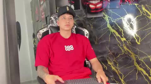 Eithan online show from April 18, 11:47 am