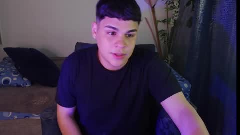 Eithan online show from April 8, 8:31 pm