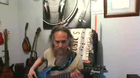 Snapshot of eiwanyorthong chatting on February 26, 7:29 am ThongLover6869 online show from February 26, 7:29 am