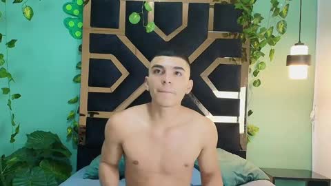jonathan online show from May 29, 6:17 pm
