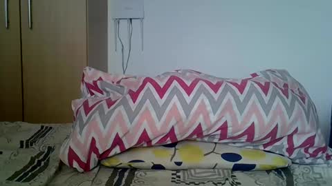 Snapshot of el_petite chatting on January 13, 12:56 pm petite online show from January 13, 12:56 pm