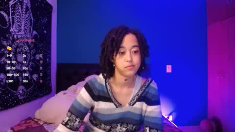 Snapshot of ela_0 chatting on October 19, 6:25 am Ela  Help me reach 100 thumbs up online show from October 19, 6:25 am