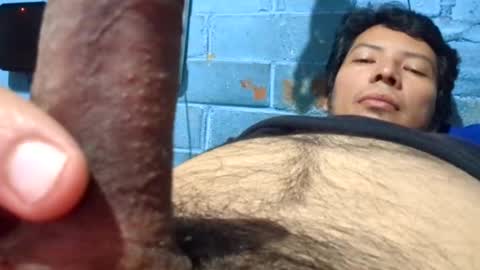 Snapshot of eladmon chatting on December 8, 6:54 am eladmon online show from December 8, 6:54 am