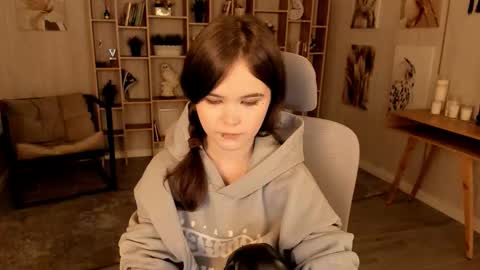 Your sweet girl online show from October 3, 7:22 pm