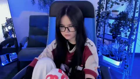 Your sweet girl online show from May 27, 1:57 am