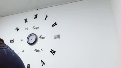 Snapshot of elamurray02 chatting on February 2, 11:53 am elammurray online show from February 2, 11:53 am