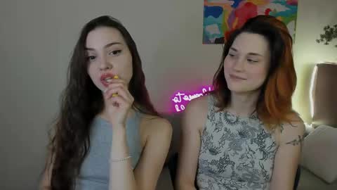 Elani online show from June 1, 9:11 am