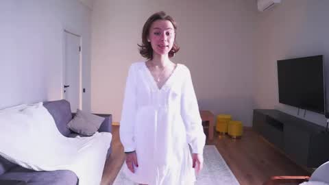 ELA 3 online show from May 23, 6:40 am