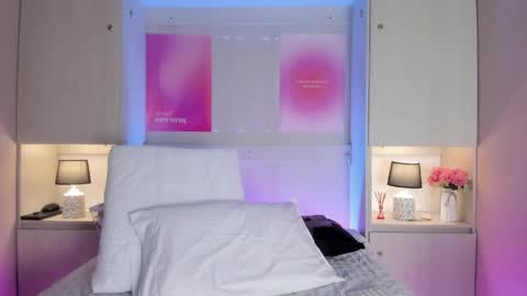 elarey_ online show from May 17, 12:01 pm