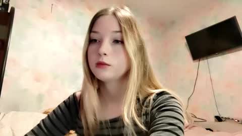 MIa online show from April 16, 6:58 am