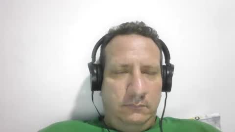 Snapshot of elcamello6 chatting on July 11, 5:10 am elcamello6 online show from July 11, 5:10 am