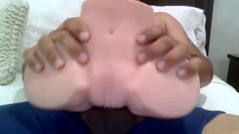 elchidoupp online show from July 1, 7:57 pm