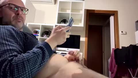 Eldiablo844 online show from November 14, 9:57 pm