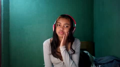 Snapshot of eldie69 chatting on July 6, 5:04 am eldie69 online show from July 6, 5:04 am