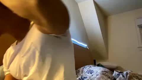 Snapshot of eldisiac chatting on November 9, 5:39 am EL-Disiac online show from November 9, 5:39 am