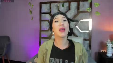 Snapshot of electra_gosselin chatting on June 25, 1:05 am electra_gosselin online show from June 25, 1:05 am