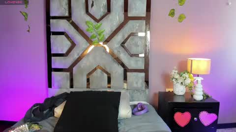 Snapshot of electra_gosselin chatting on June 26, 9:30 pm electra_gosselin online show from June 26, 9:30 pm