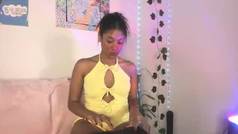 Snapshot of electraajoness chatting on May 14, 1:51 pm electra jones online show from May 14, 1:51 pm