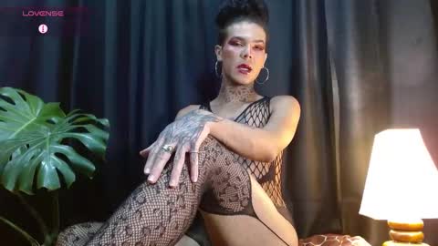 Snapshot of eleg_ochoa7 chatting on March 10, 5:33 am eleg_ochoa7 online show from March 10, 5:33 am