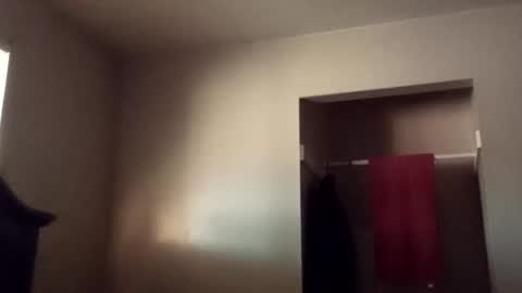 Snapshot of elegy_ chatting on February 18, 11:44 pm elegy_ online show from February 18, 11:44 pm