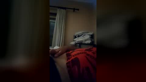 Snapshot of elek4u chatting on July 12, 2:02 am elek4u online show from July 12, 2:02 am