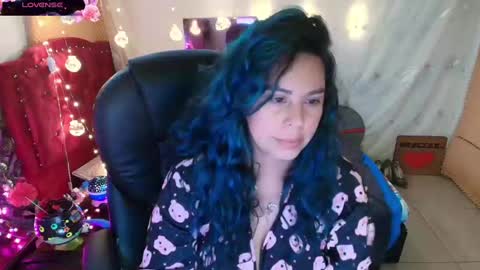 Snapshot of elektra_91 chatting on December 21, 8:50 am elektra online show from December 21, 8:50 am