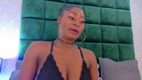 elektradoll1 online show from May 5, 12:13 pm