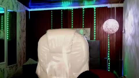 Elena online show from February 4, 12:44 pm