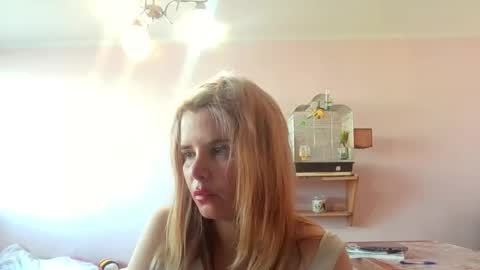 Elena online show from March 21, 3:15 pm