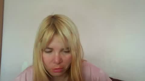 Snapshot of elenaflirt chatting on July 11, 1:36 pm Elena online show from July 11, 1:36 pm