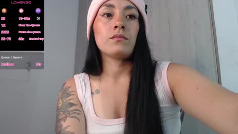 Snapshot of eleven_diamond chatting on January 7, 2:51 pm Millie bobby online show from January 7, 2:51 pm