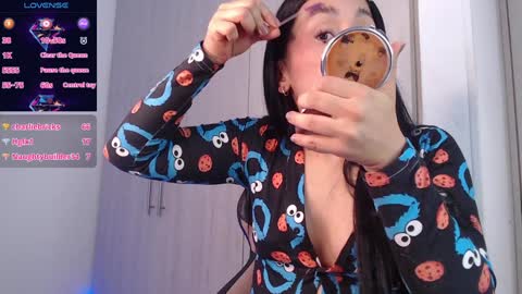 Snapshot of eleven_diamond chatting on January 27, 5:48 pm Millie bobby online show from January 27, 5:48 pm