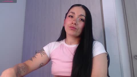Snapshot of eleven_diamond chatting on February 4, 3:15 pm Millie bobby online show from February 4, 3:15 pm