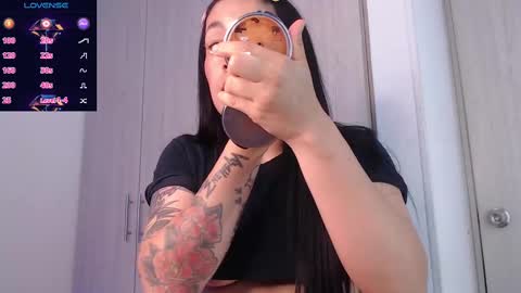 Snapshot of eleven_diamond chatting on March 12, 1:51 pm Millie bobby online show from March 12, 1:51 pm