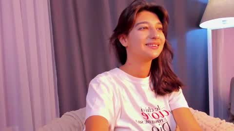 Snapshot of elfy_rare chatting on October 1, 3:07 pm Elfy online show from October 1, 3:07 pm