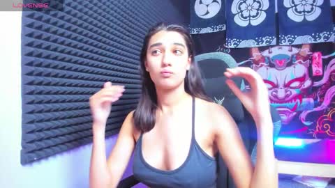 Snapshot of elfy_rare chatting on October 14, 3:24 pm Elfy online show from October 14, 3:24 pm