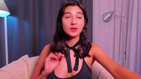 Snapshot of elfy_rare chatting on October 16, 3:24 pm Elfy online show from October 16, 3:24 pm